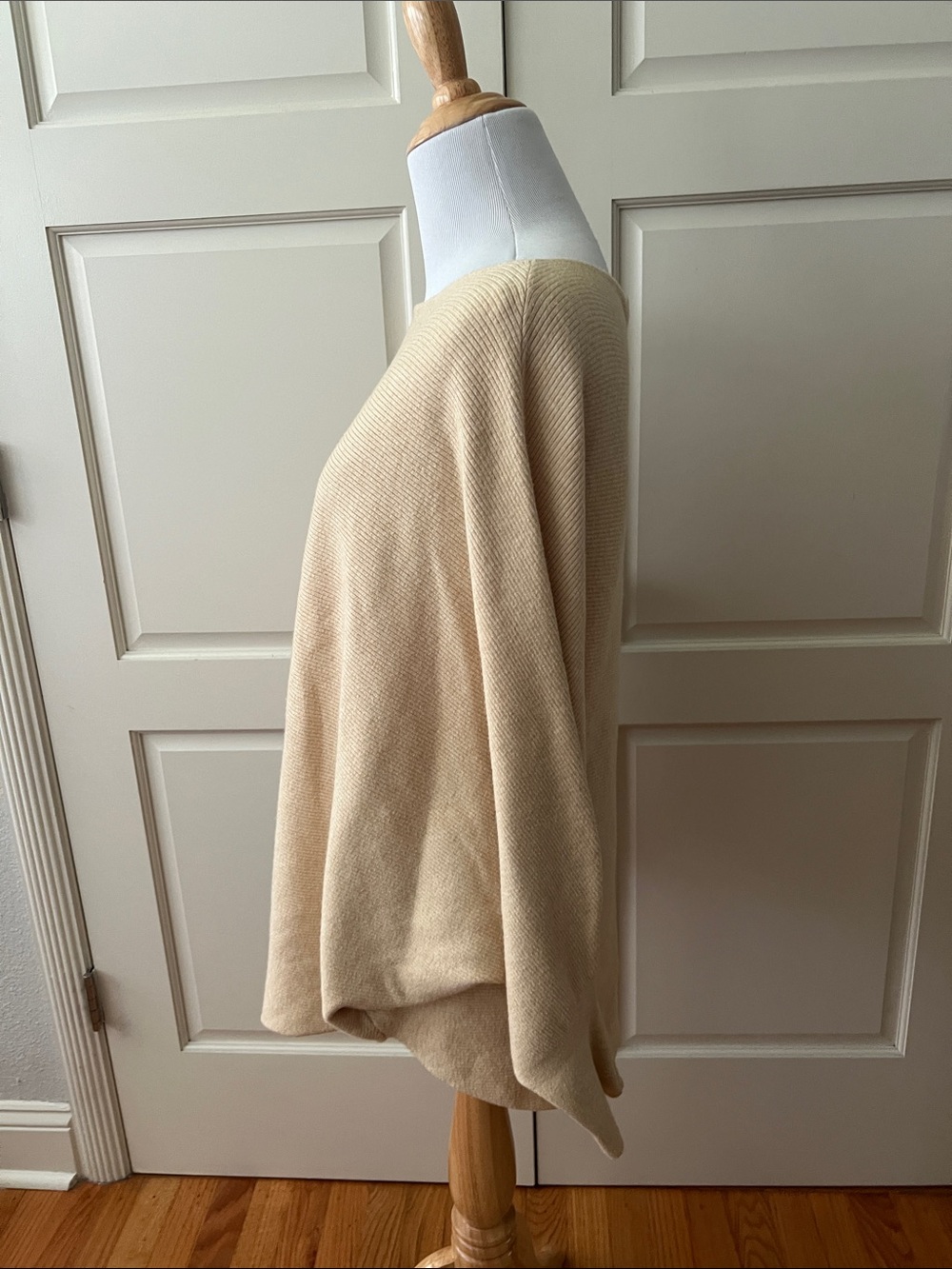 Kerisma Ryu Sweater M/L - Picture 10 of 16